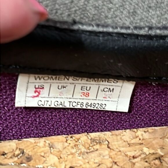 The North Face Mary Jane Shoe Size 5 - Picture 7 of 8